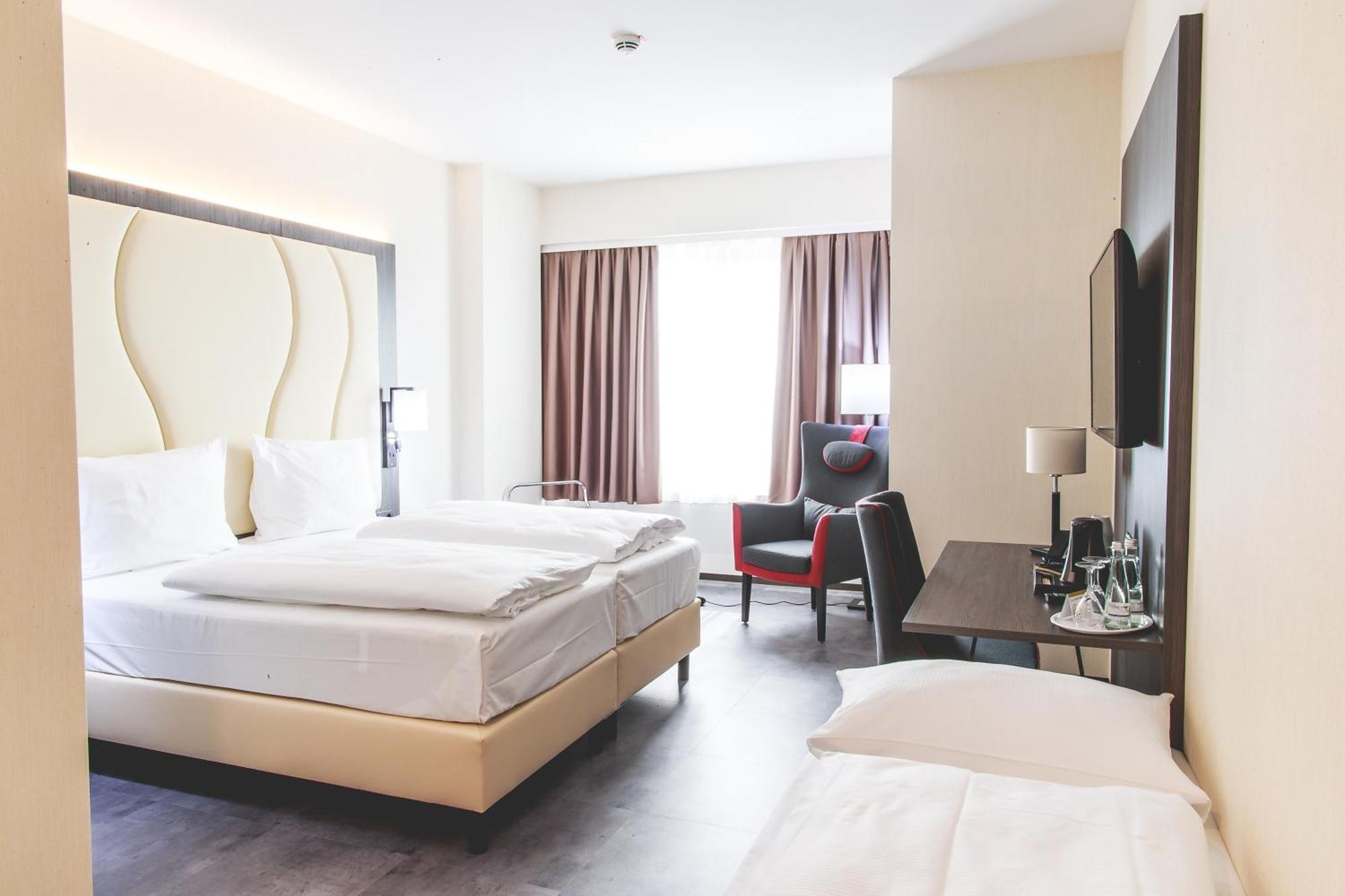 Best Western Plaza Hotel マンハイム エクステリア 写真